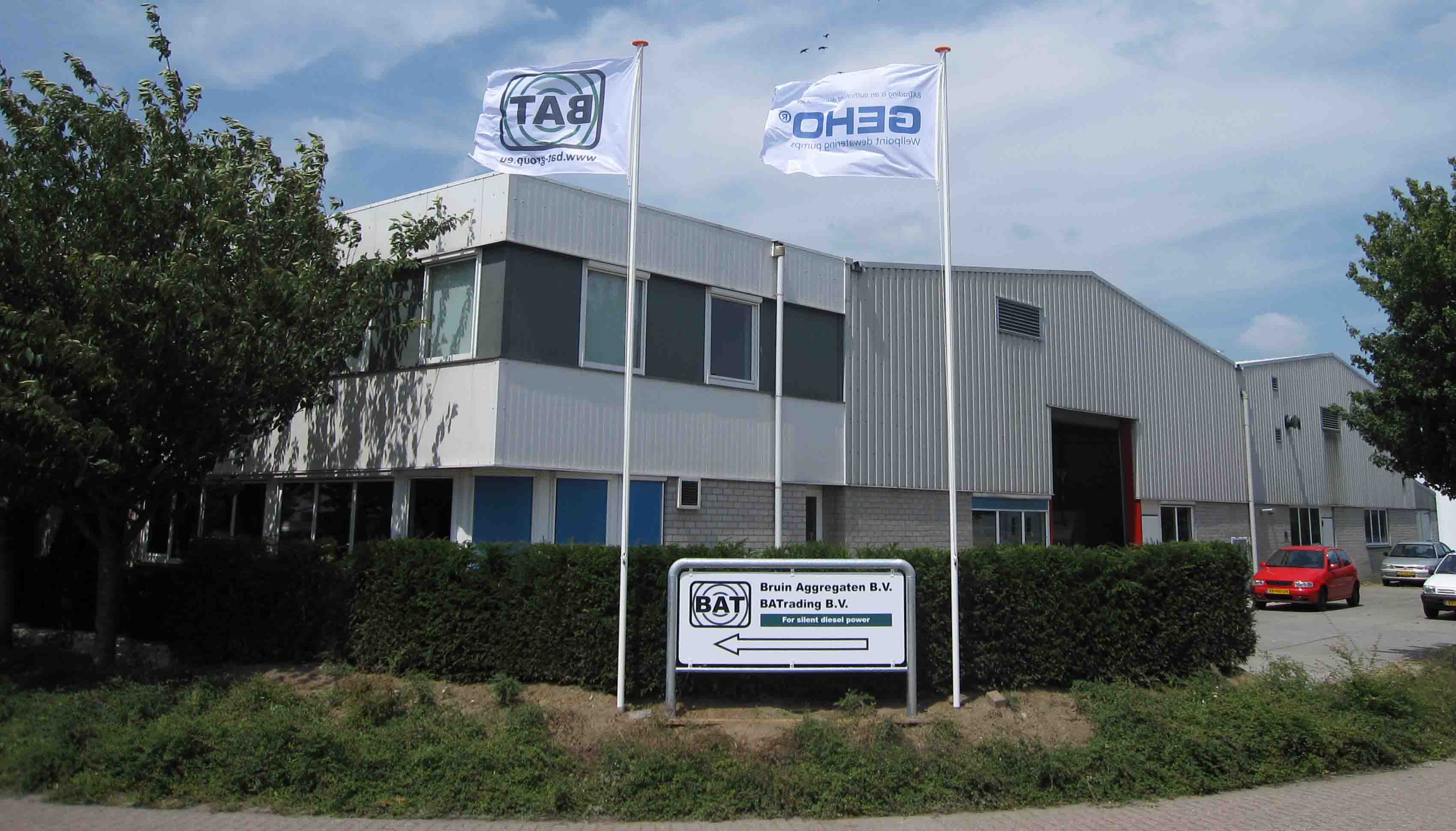 BAT productiehal BAT zuigerpomp zuigerpompen plunjerpomp plunjer pomp plunjerpompen bronbemalingspomp bronbemalingspompen bronneringspomp bronneringspompen batrading bruin aggregaten twello